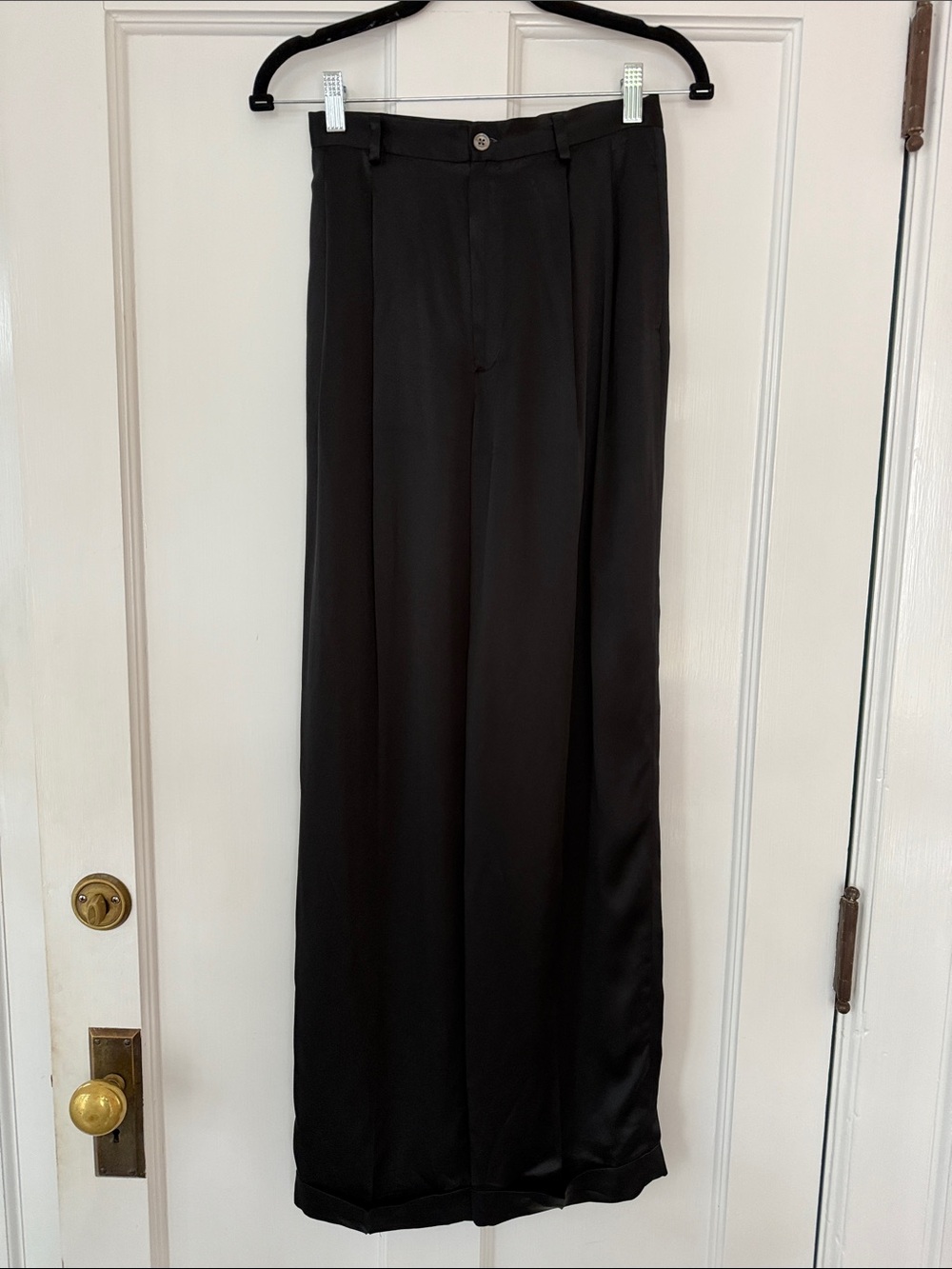 Ralph Lauren Women’s Black Silk classic black Pants - Size 6Classic Straight Fit